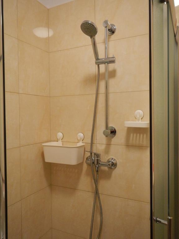 Traugutta Apartment ヴロツワフ エクステリア 写真