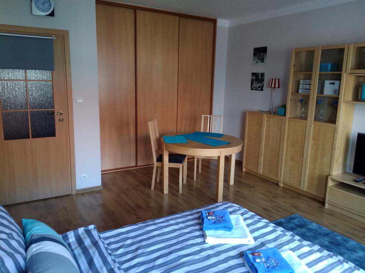 Traugutta Apartment ヴロツワフ エクステリア 写真